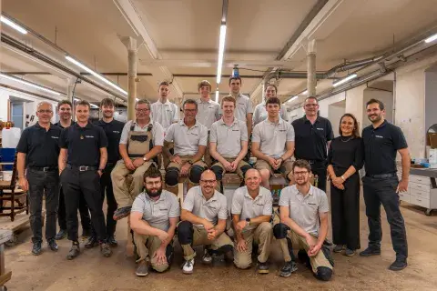 Teamfoto der hp. müller ag schreinerei von 2025/2026