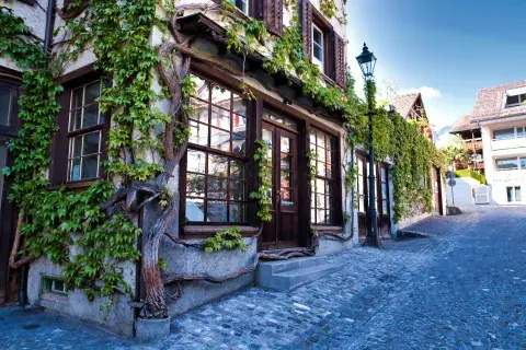 gasse-_farbig.jpg