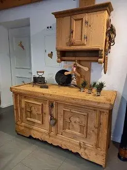 vssm_schreinersuche_foto_truhe_gaenterli_klein.jpg