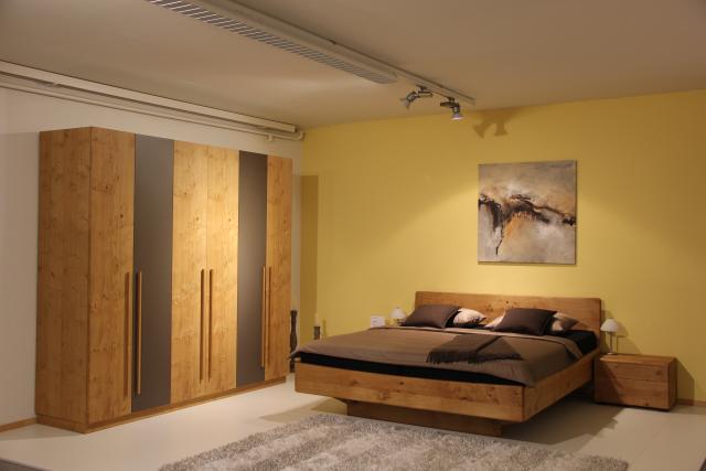 Schrank und Bett Luana