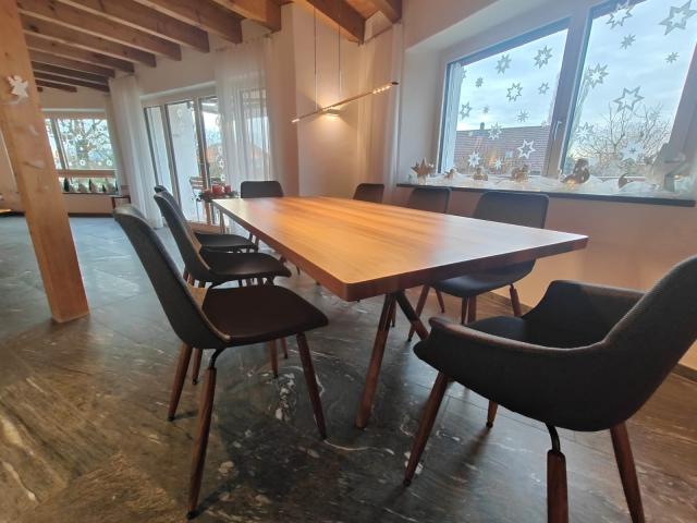 Massivholztisch Nussbaum