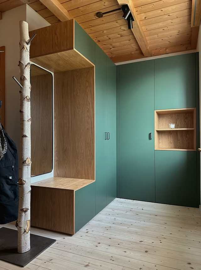 Garderobe schlicht und modern